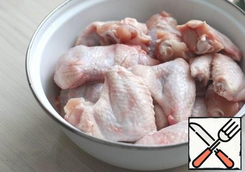 Have chicken wings cut off the upper part of the wing. In the future, you can make broth from them