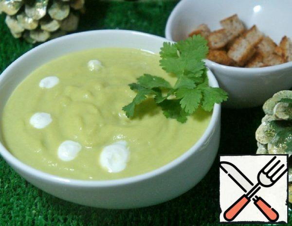 Soup-Puree of Avocado with Zucchini Recipe