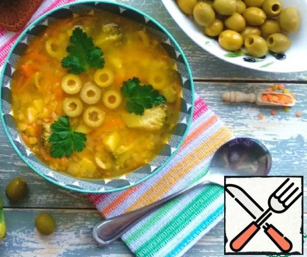 Soup with Lentils and Olives Recipe