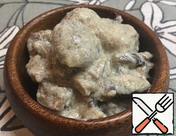 Meatballs in Sour Cream and Mushroom Sauce Recipe