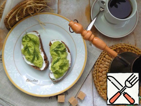 Serve for breakfast. We eat with pleasure!