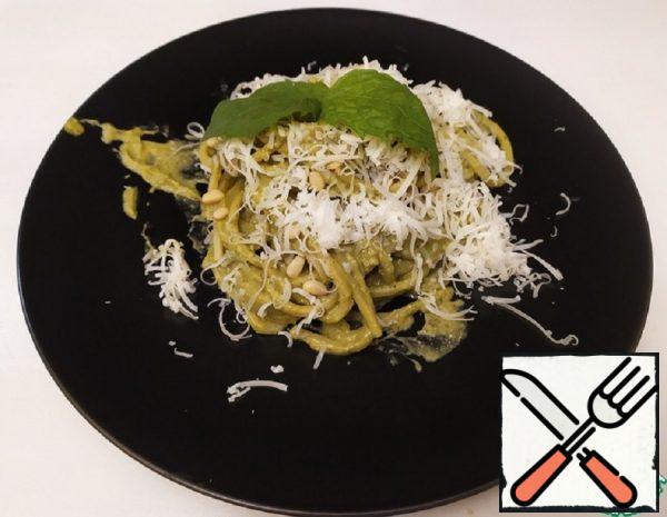 Spaghetti with Avocado Paste Recipe