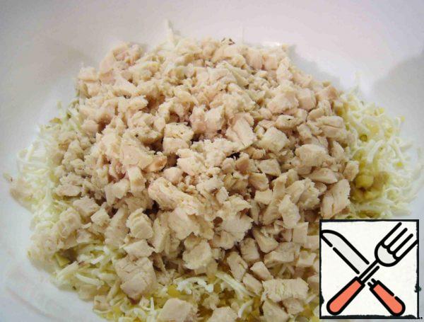 Boil the ham, cool and finely chop.