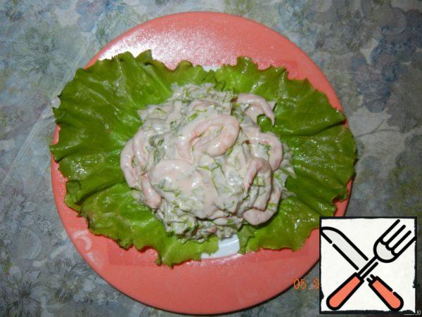 Salad with Shrimp and Garlic Recipe