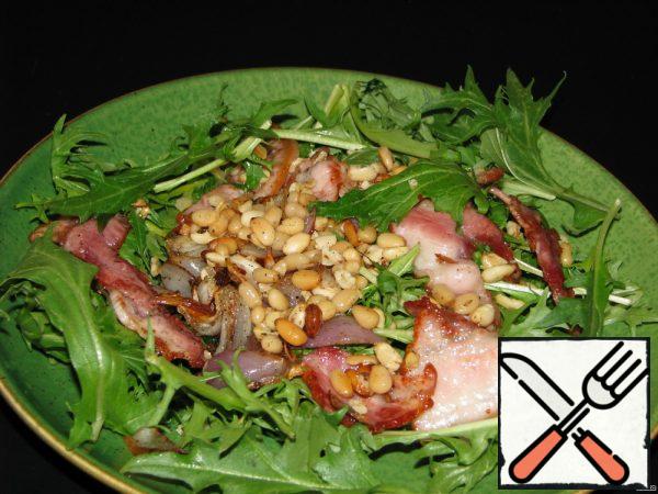 Warm Salad with Bacon and Nuts Recipe