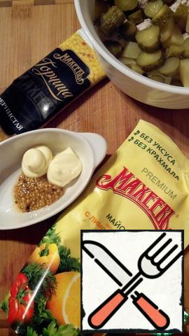 Prepare the sauce-mix mayonnaise with grainy mustard.