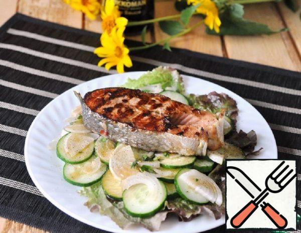 Grilled Salmon Salad with Thai Marinade Recipe
