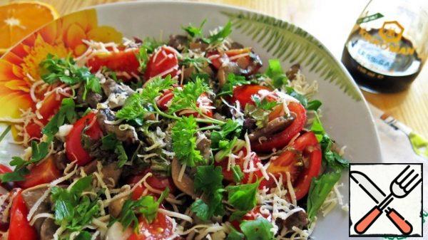 Let the salad brew a little, serve with grated cheese and fresh herbs!