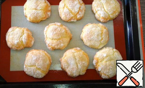 Tender, fragrant lemon-curd cookies are ready!