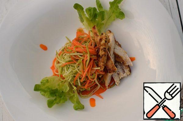 Put the vegetables and chicken on top.