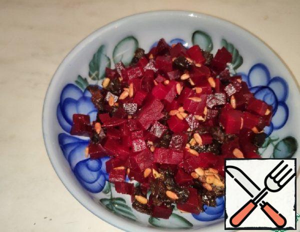 Beetroot and Prune Salad Recipe