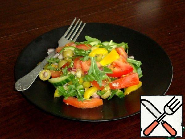 Vegetable Salad with Arugula Recipe