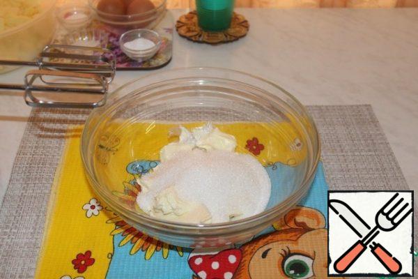 Whisk the soft butter with sugar and vanilla sugar.