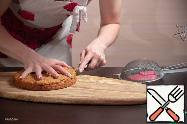 Bake at a temperature of 180 * C until ready (check with a toothpick). The cooking time depends on the type of oven. Preheat it. Remove the finished cake from the mold, wrap it in plastic wrap and put it in the refrigerator overnight. The next day, before cooking, cut off the hat.