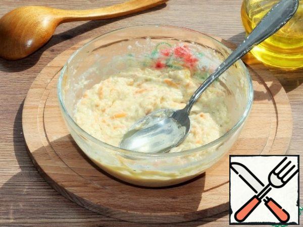 Add 1 tablespoon of vegetable oil and mix.