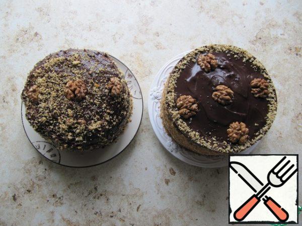 So it turned out 2 cakes, one went to visit, and the second stayed at home for tea!