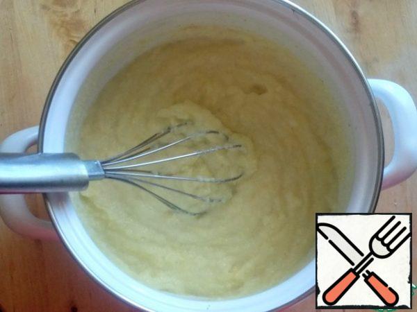Put on the fire and cook until thickened, stirring constantly.