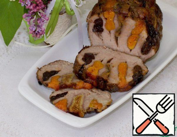 Meat Accordion with Dried Fruits Recipe