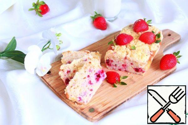 Transfer the cooled cupcakes to a plate.