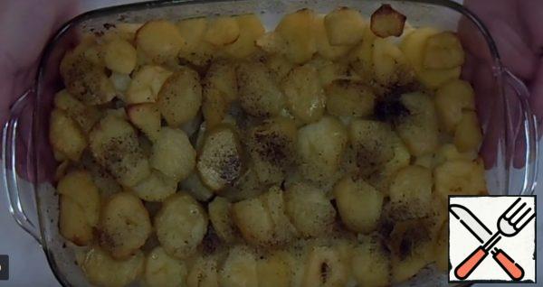 7) We send it to bake in the oven, preheated to 200 degrees, for 35 minutes. The casserole is ready!! If desired, the casserole can be sprinkled with finely chopped fresh dill.