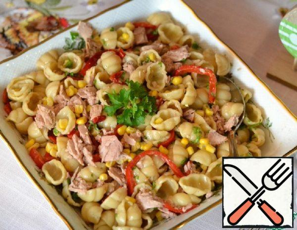 Salad with Noodles and Tuna Recipe
