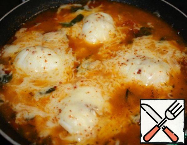Eggs under Cheese on a Vegetable Pillow Recipe