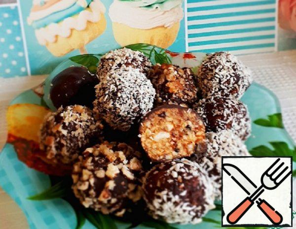 Sweets with Dried Apricots and Prunes Recipe