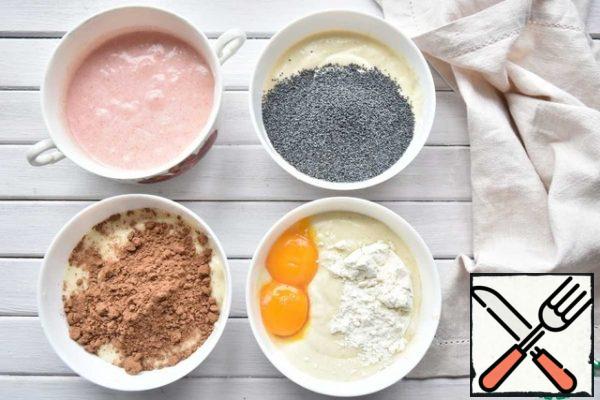 All the dough is divided into four parts. In the first part, add two yolks and one tablespoon of flour. Stir.
In the second portion, I add poppy seeds. Stir.
In the third part, add cocoa powder and one yolk.
In the fourth part, add the dry mixture for the jelly. Stir.