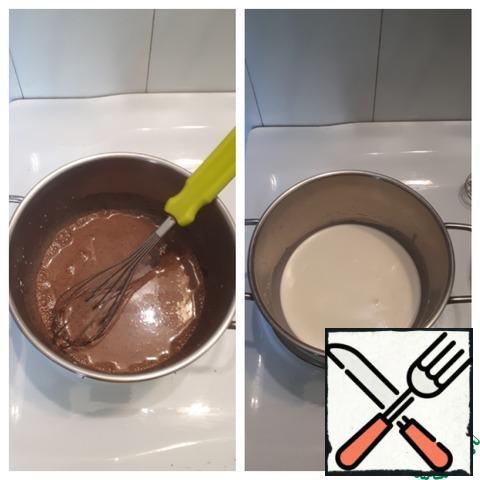 Heat the cream to a hot state, but do not boil, add the chocolate and sugar, stir well until smooth.