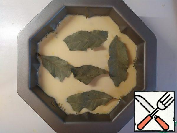 Lay out the Bay leaves on top. And send it to the oven for 40 minutes.