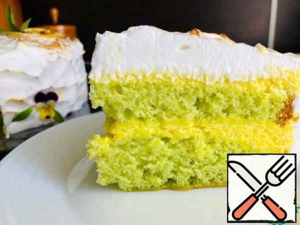 Before serving, the cake is stored in the refrigerator. The cake is served chilled! After taking a bite of the cake, you will feel a very pleasant cooling effect of mint and lemon.