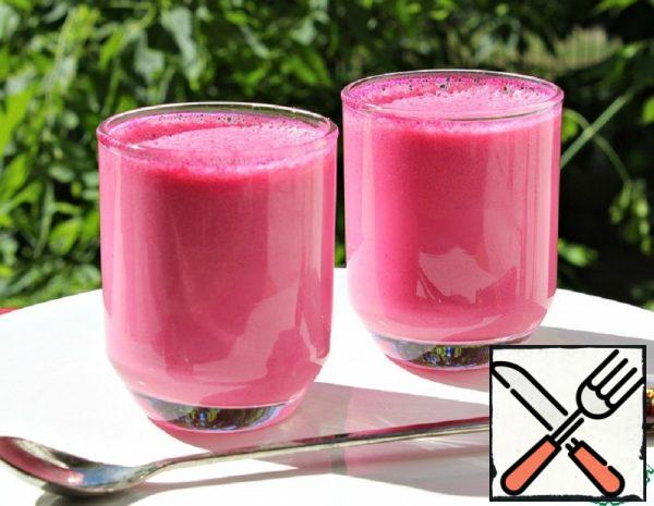 Yogurt "In pink" Recipe