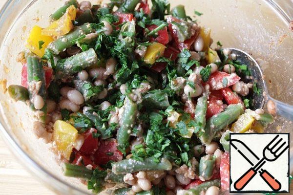 Add the chopped coriander and mix thoroughly but gently.
Cover the salad with a lid or cling film and put it in the refrigerator for at least half an hour, or better longer (I usually let it infuse for several hours).
Before serving, mix the salad again.