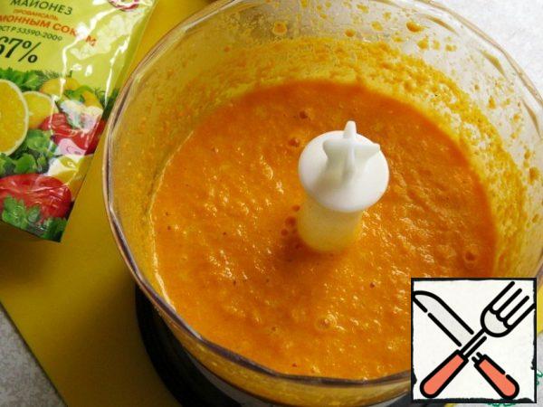 Here is such a bright, beautiful and delicious sauce should turn out. And be sure to taste it, if you are missing something add to your taste.