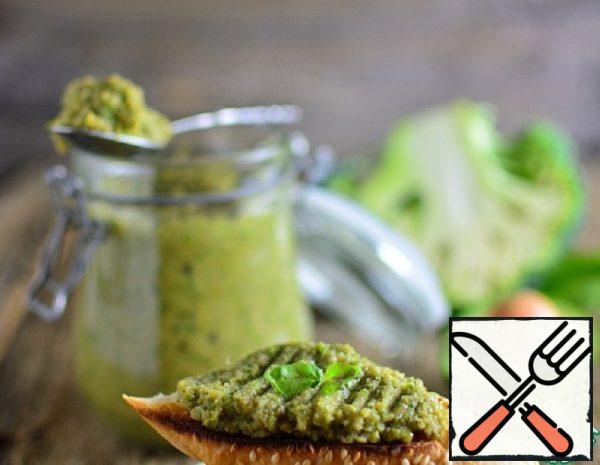 Paste of Broccoli and Avocado Recipe