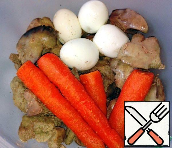 Ingredients-Turkey liver, eggs and carrots
boiled.