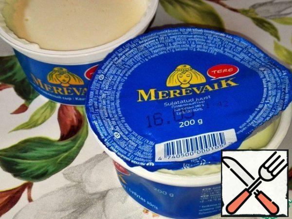 Processed cheese without additives.
I often use it instead of butter
butter for sandwiches.