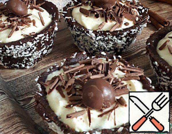 Chocolate Baskets with Cottage Cheese Cream Recipe