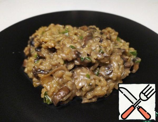 Risotto with Mushrooms and Dried Porcini Mushrooms Recipe