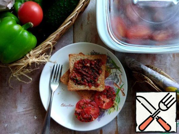 Eat! We spread the dressing on toast!