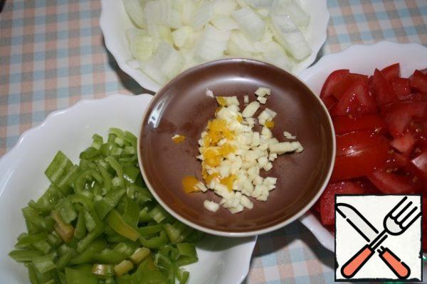Cut vegetables.