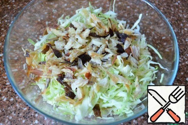Smoked flounder to pick hands, small strips, mix with cabbage.
