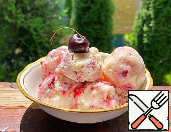 Ice Cream "Drunk Cherry" Recipe