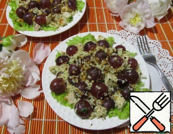 Couscous with Chicken and Grapes Recipe
