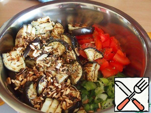 Mix all the ingredients.