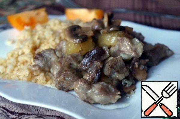 Serve with any side dish-boiled rice is very suitable.