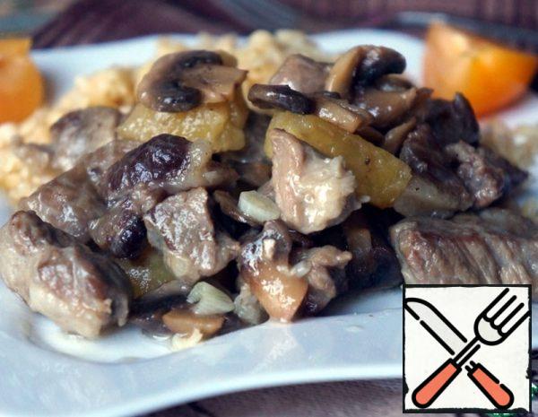 Pork with Mushrooms and Pineapple Recipe