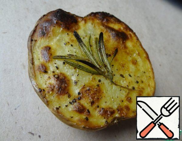 Potatoes baked in the Oven with Rosemary Recipe