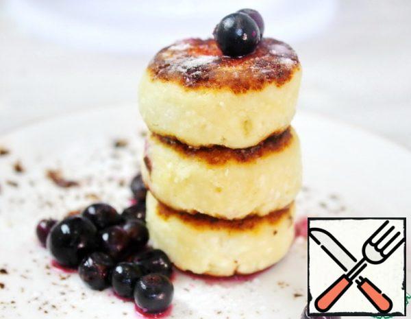 Cottage Cheese Pancakes with Chocolate Filling Recipe