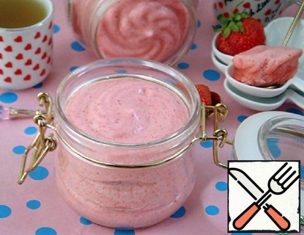Whipped Strawberry and Raspberry Jam Recipe